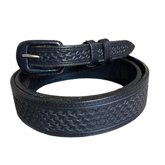 Vogt Accessories Vogt Mens Black Basket Weave Tapered Western Belt